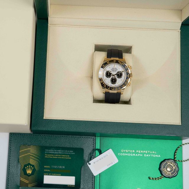 Rolex Daytona 116518 LN Image 6